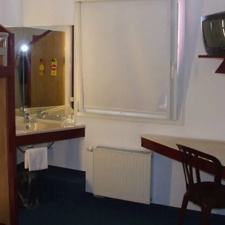 24h Motel 2*